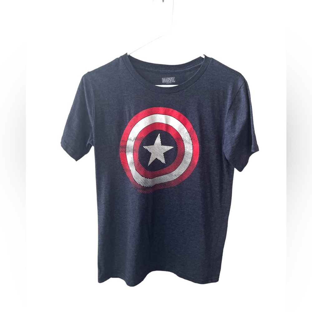 NWOT Marvel Captain America Distressed Shield Blue Gray Cotton TShirt Boys XL